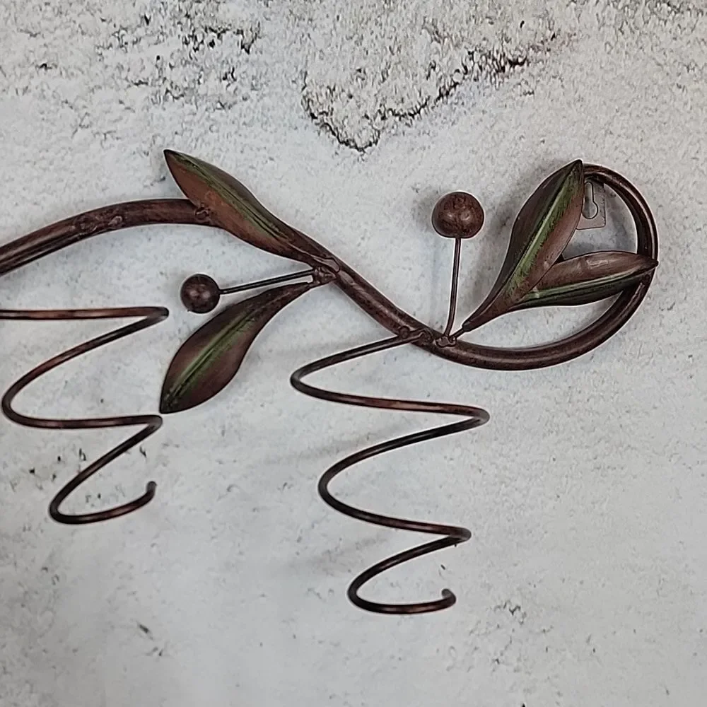 Wine Rack Holder Decorative Metal Leaf and Vine Pattern